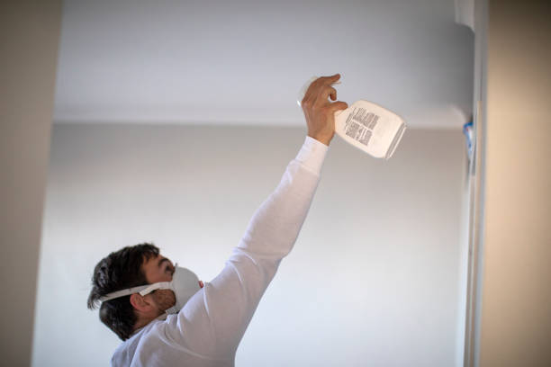 Best Office Mold Removal Services  in Farmville, NC